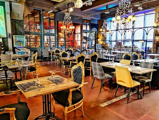 À la Maison restaurant in Plouguerneau, France