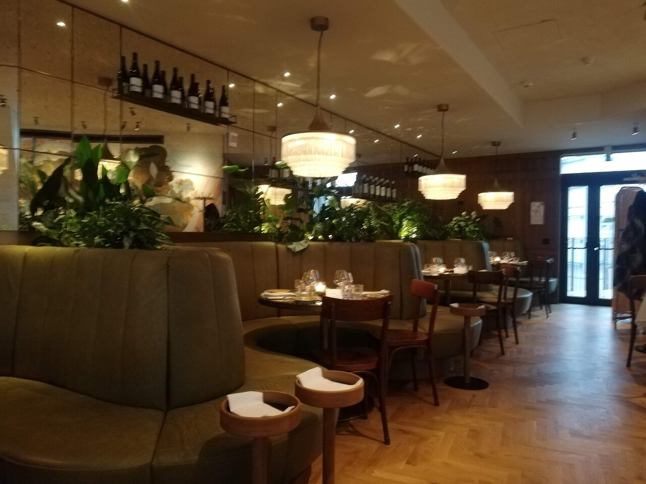 Chez Bernard, Restaurant in Vienna