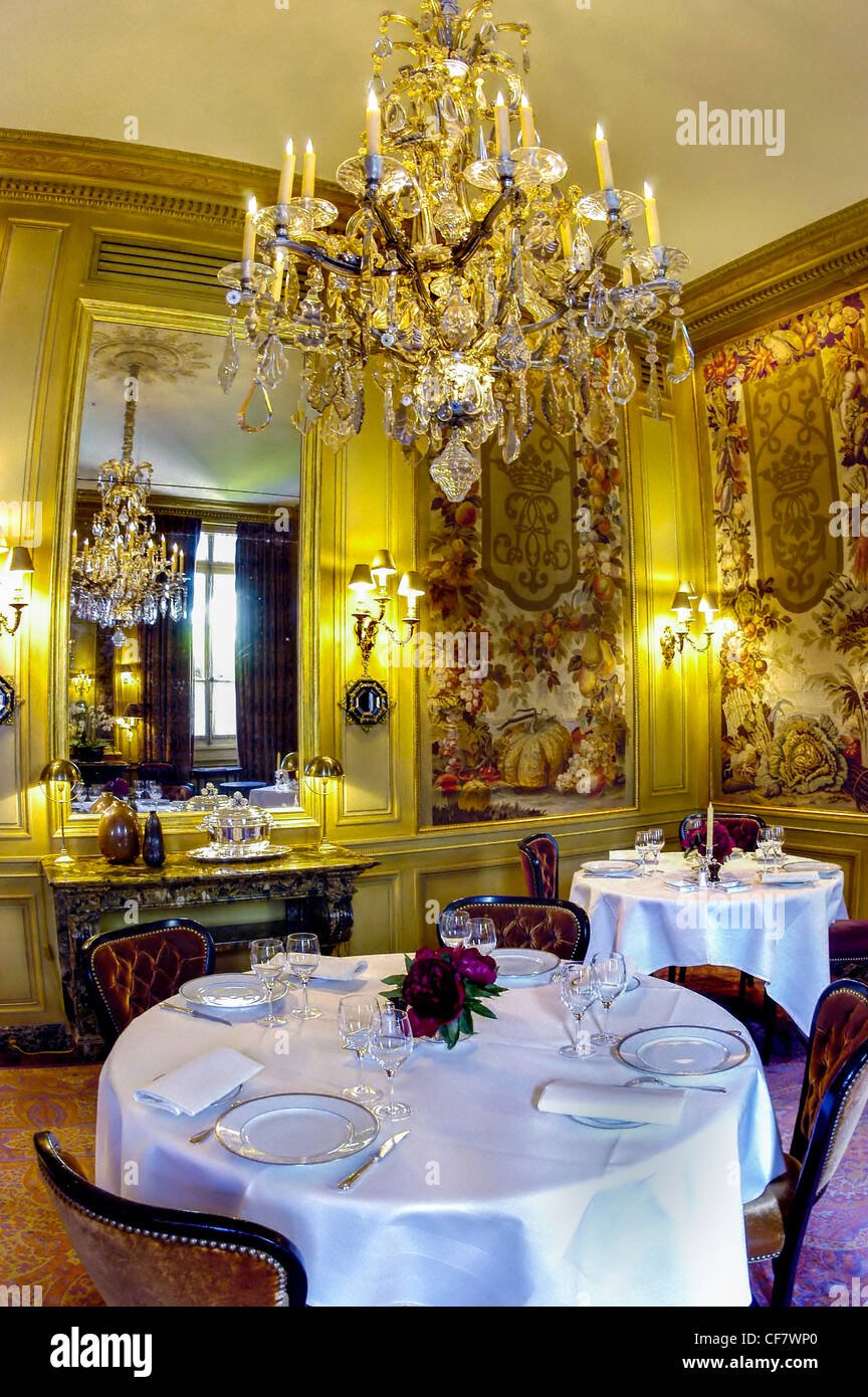 Salon restaurant in Cape Town