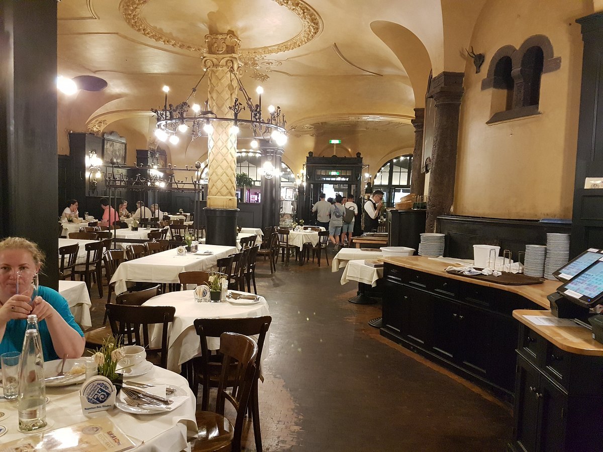 Landersdorfer & Innerhofer restaurant in Munich, Germany