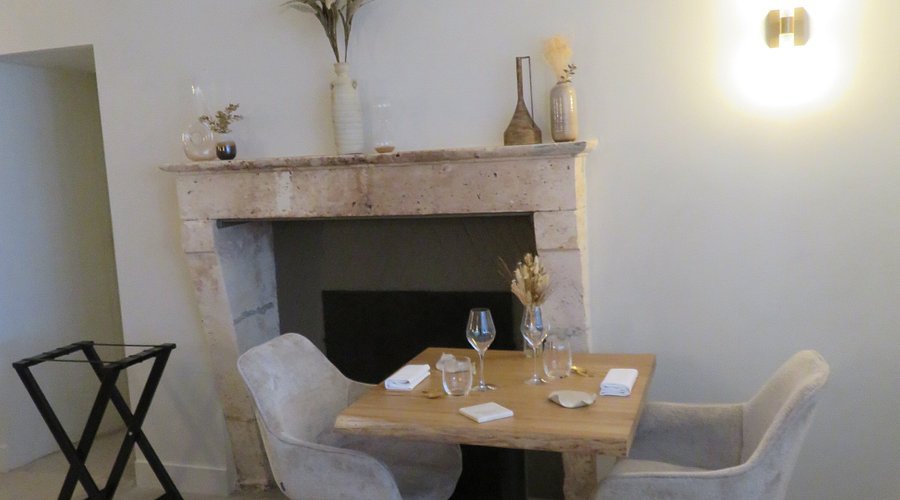 Aumì, Restaurant in Puymoyen