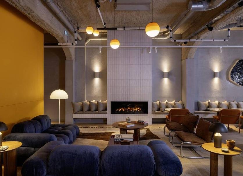 Pilgrim restaurant in Paris, France