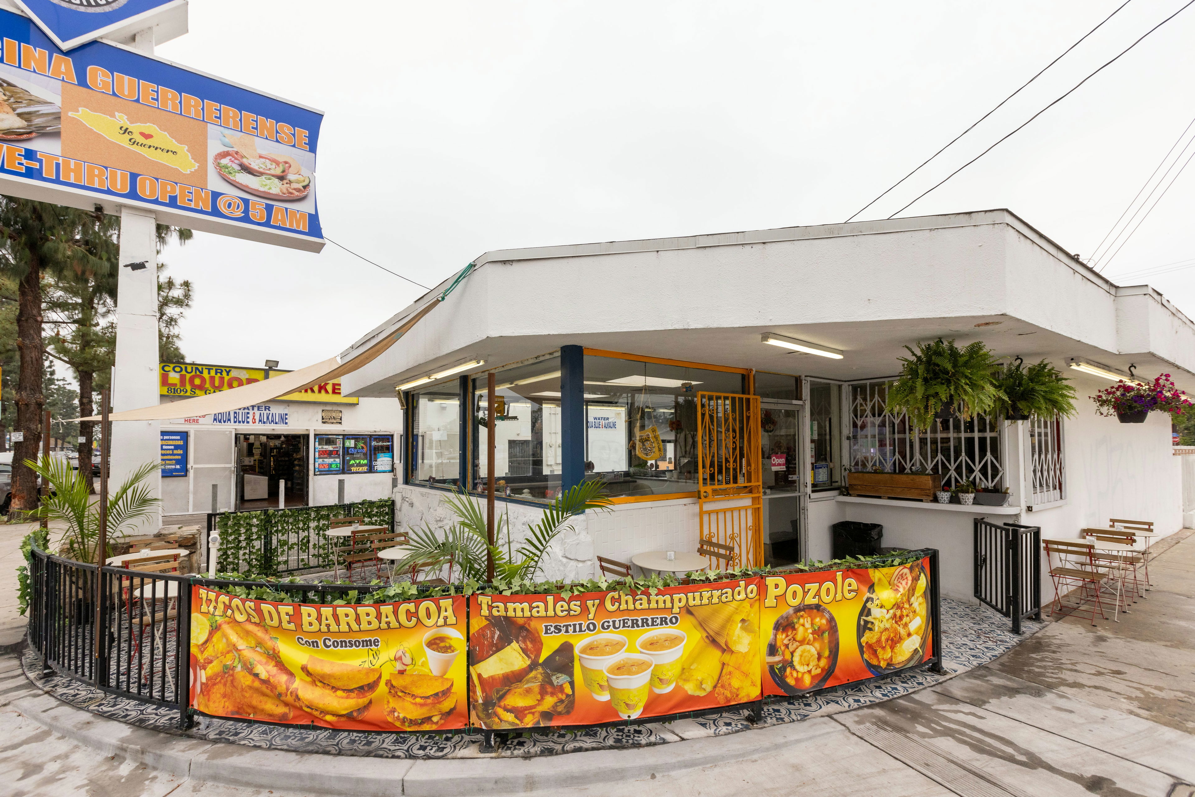 Tamales Elena Y Antojitos restaurant in Los Angeles, United States