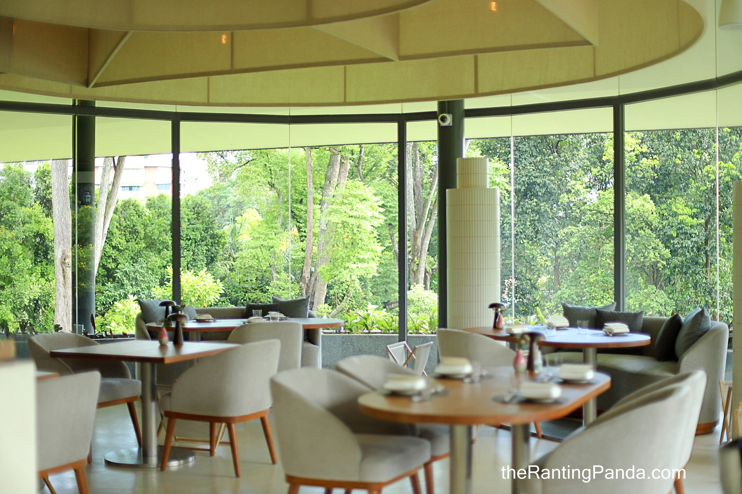 Pangium, Restaurant in Singapore