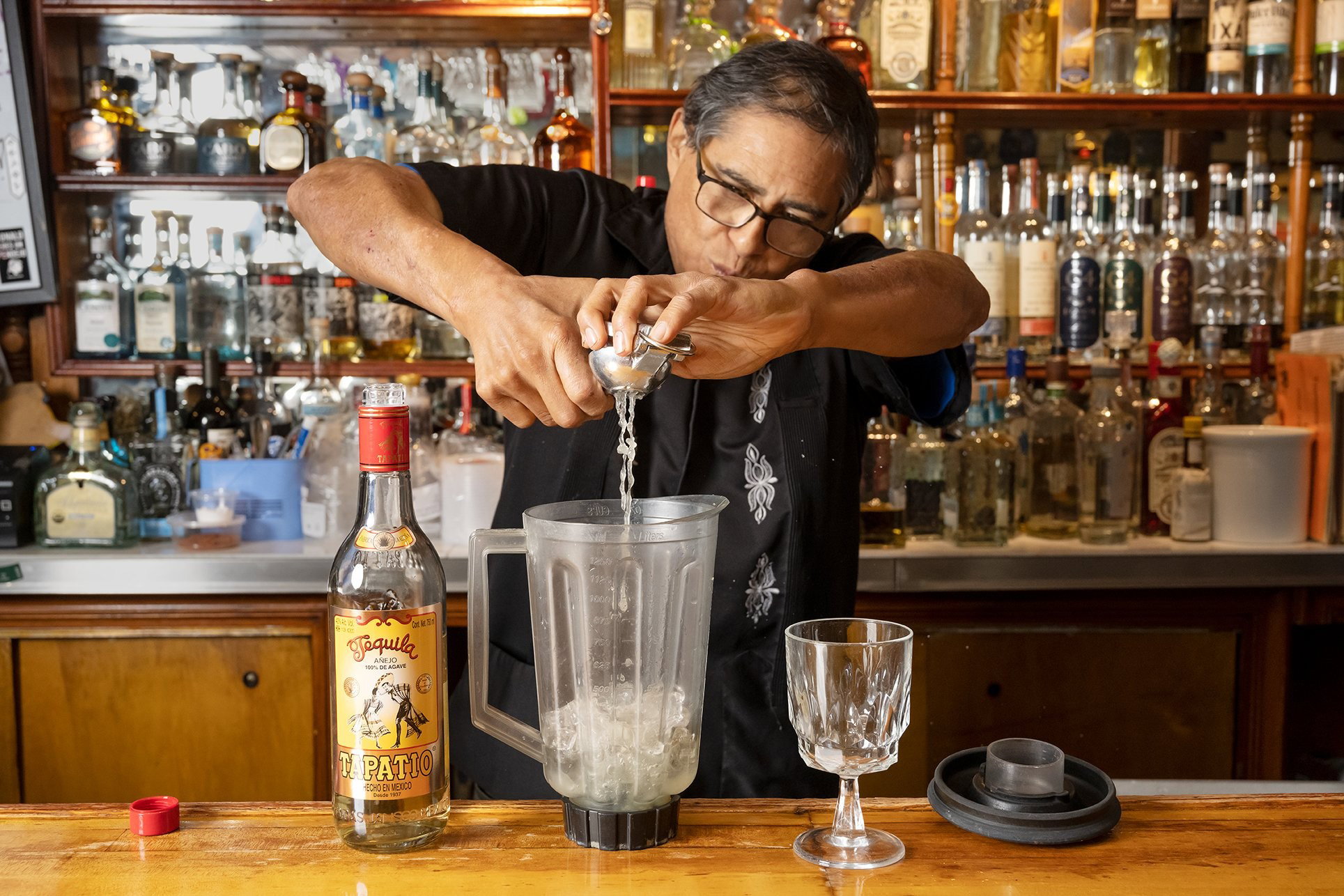 Tommy's Mexican Restaurant bar in San Francisco