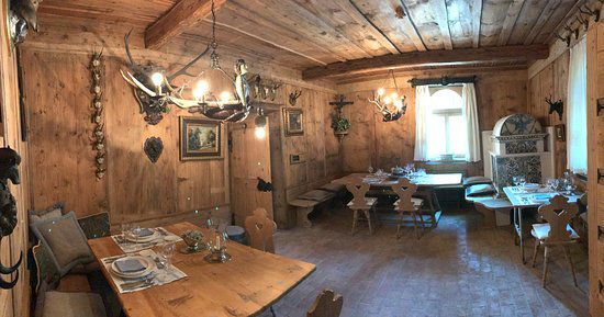 Luisl Stube, Restaurant in Algund