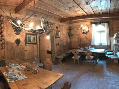 Luisl Stube, Algund, Italy