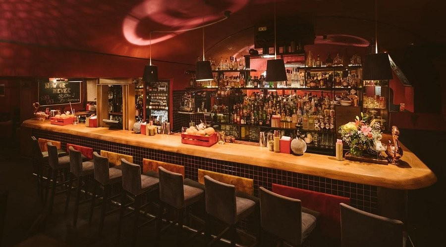 Boutiq'bar, Budapest, Hungary