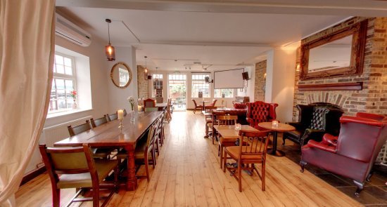 The Pilgrim, Restaurant in North Marston