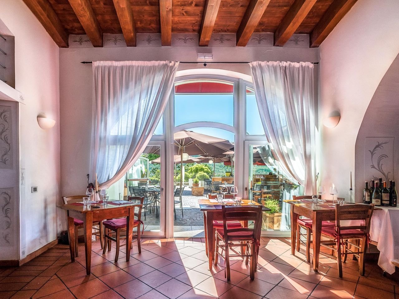 Casa del Vino della Vallagarina, Restaurant in Isera