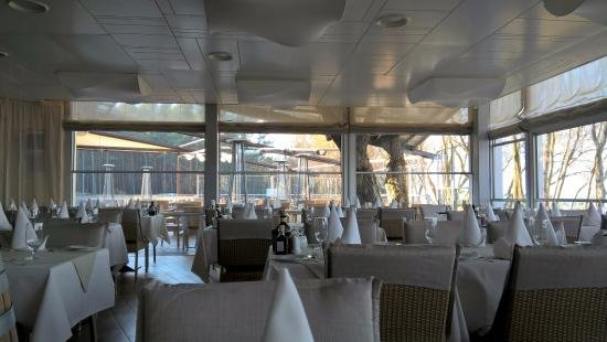 36.Line, Restaurant in Jurmala