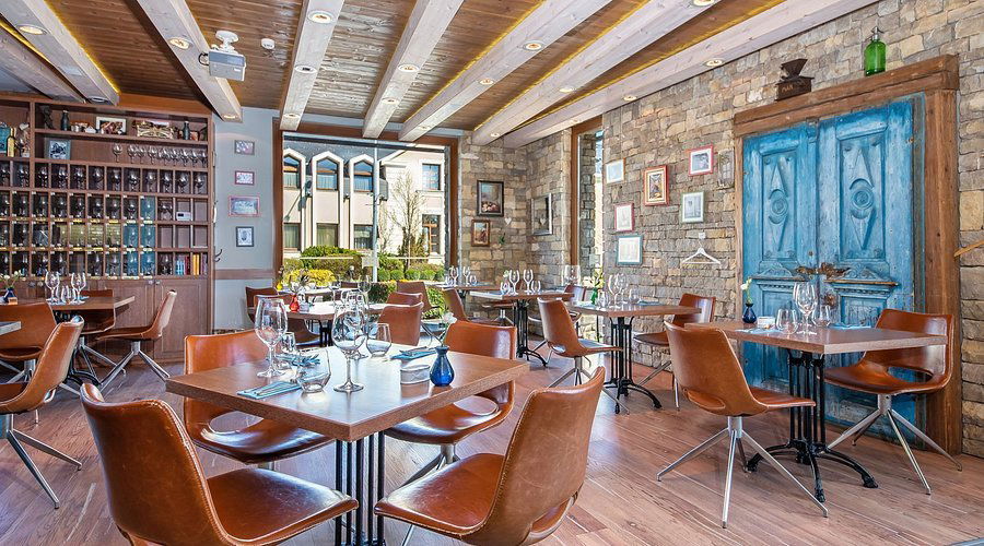 Sparhelt, Restaurant in Balatonfüred