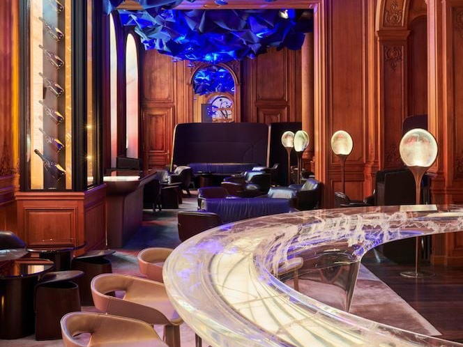 La Bar du Plaza Athénée, Paris, France