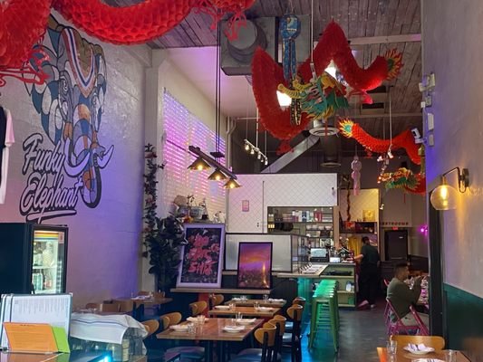 Funky Elephant restaurant in San Francisco, United States