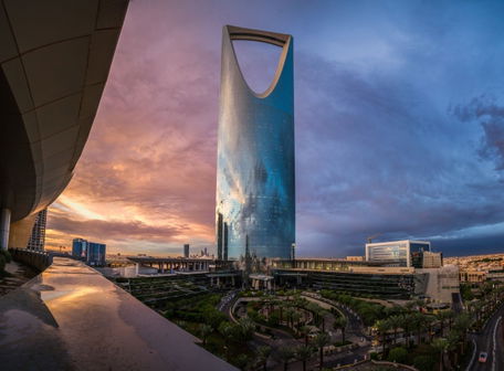 Four Seasons Hotel Riyadh at Kingdom Centre