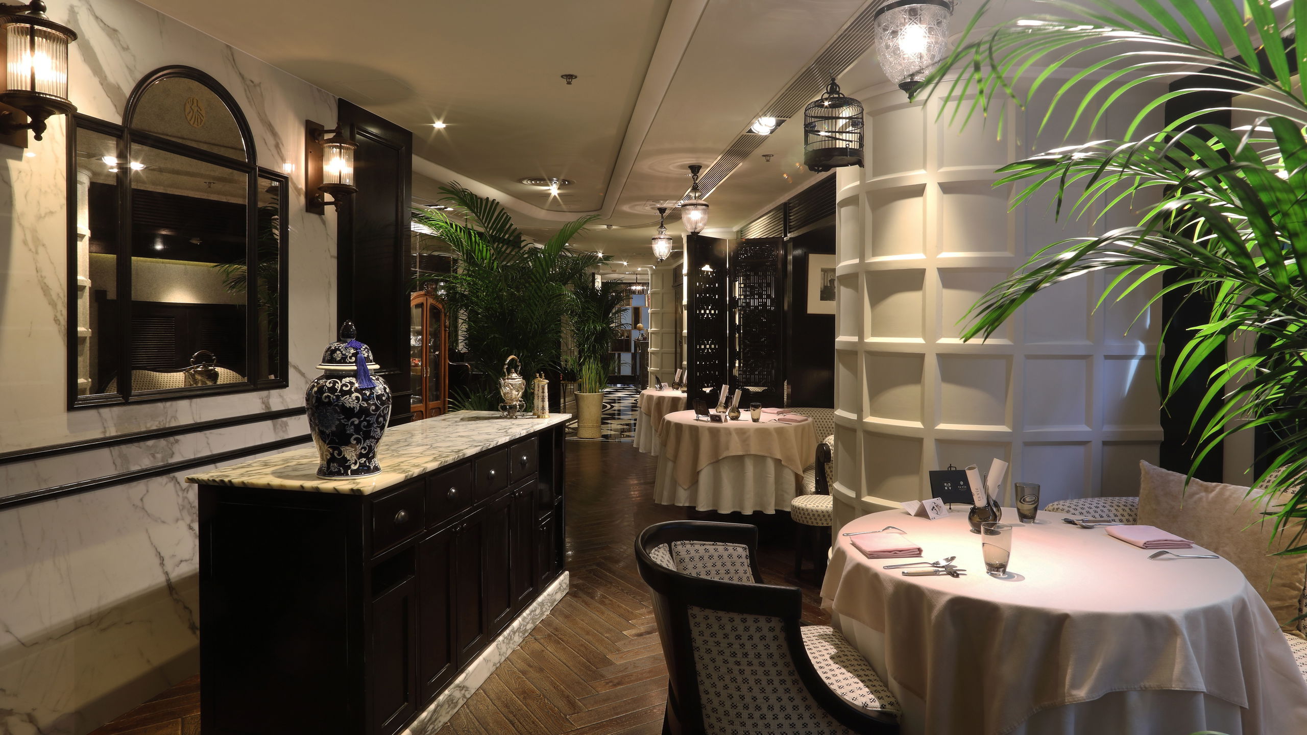 Ta Vie, Restaurant in Hong Kong
