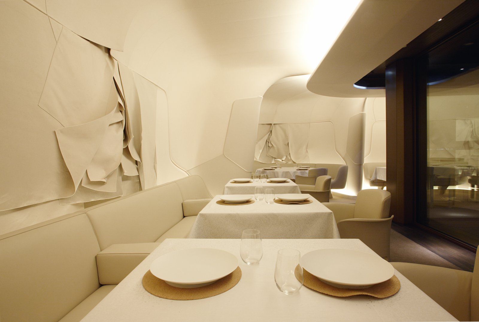 Sur Mesure restaurant in Paris, France