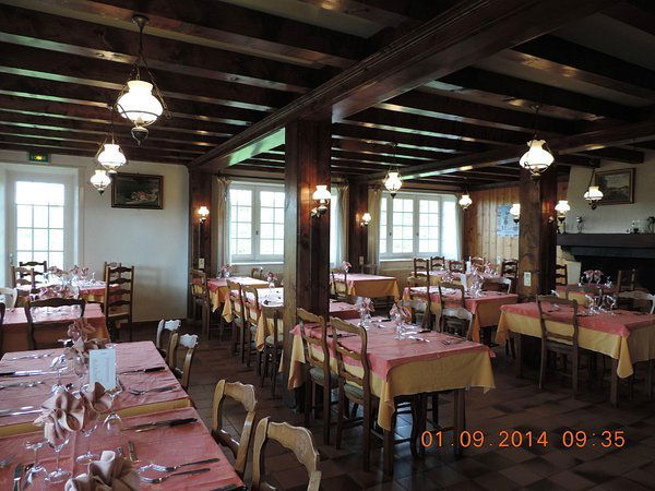 Le Pré Fillet, Restaurant in Les Molunes