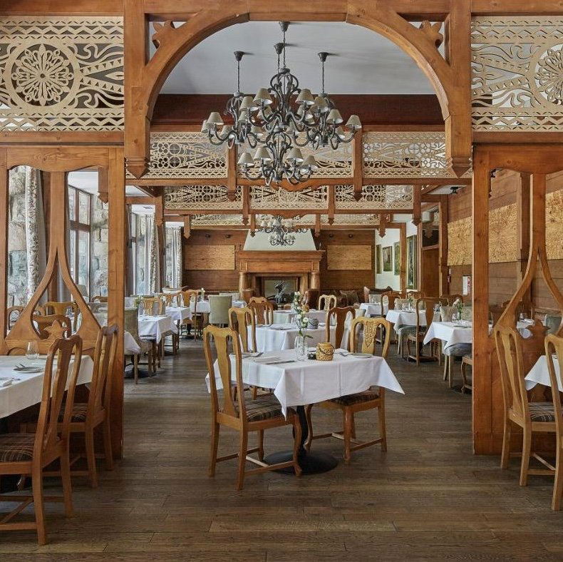 Stary Niedźwiedź restaurant in Zakopane, Poland