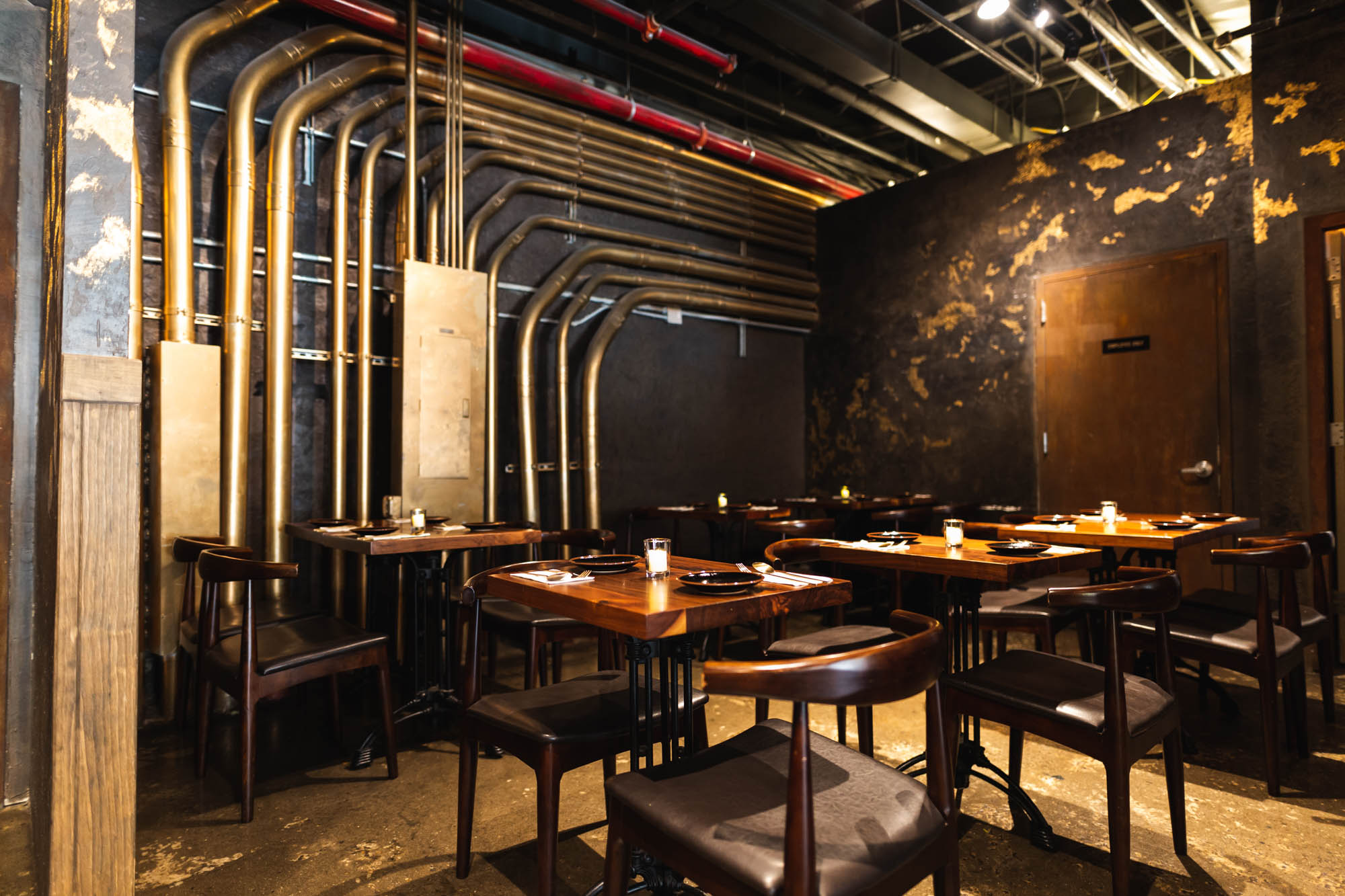 Tong, Restaurant in New York City