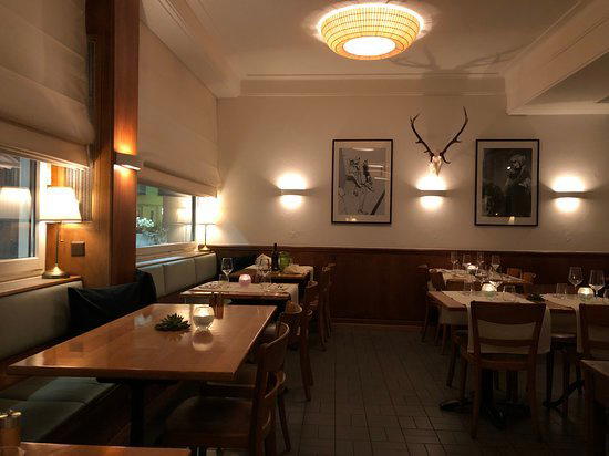 Weisses Rössli restaurant in Zürich, Switzerland