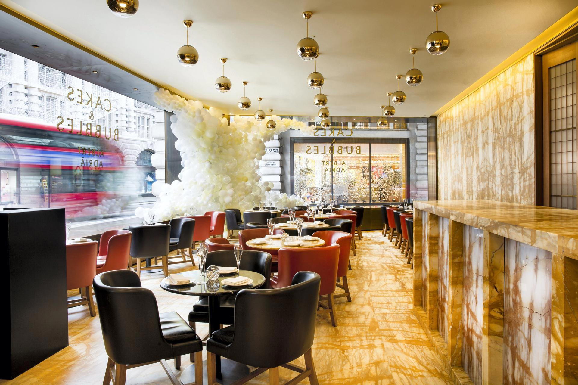 Cakes & Bubbles, London, United Kingdom