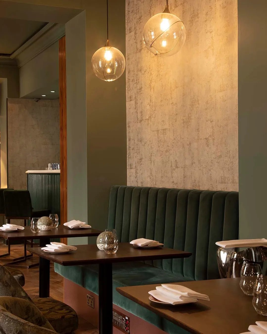Unalome by Graeme Cheevers restaurant in Glasgow, United Kingdom