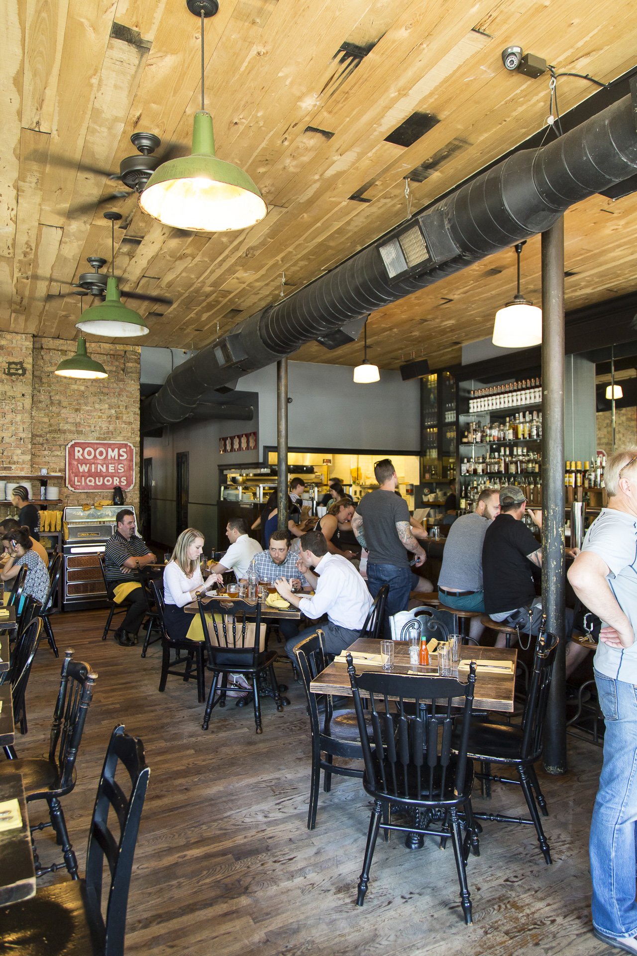 Longman & Eagle restaurant in Chicago, United States