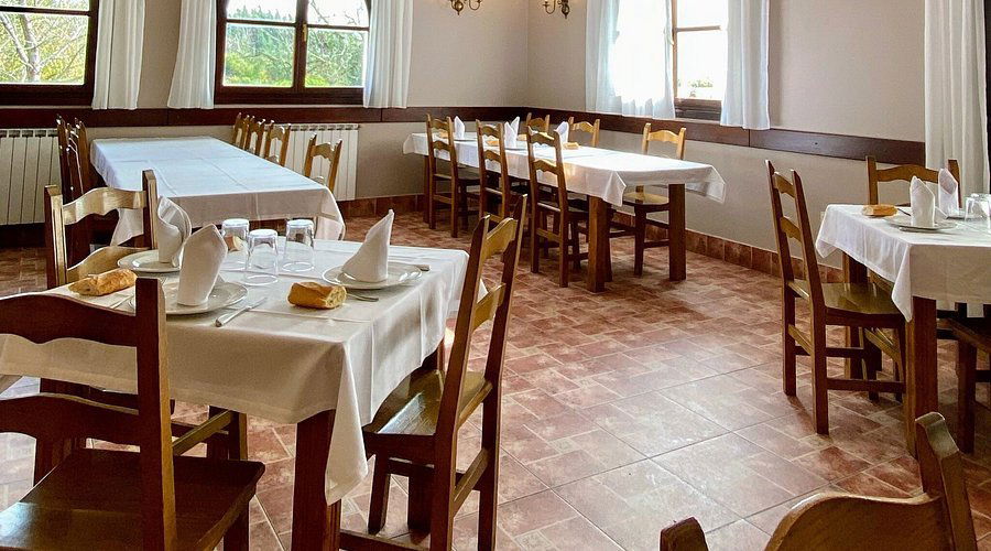 Bailara, Restaurant in Bidania