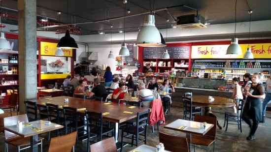 Crub restaurant in Cava de' Tirreni, Italy