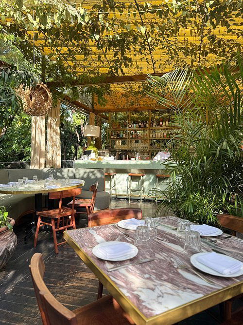 Bella Aurora, Restaurant in Mexico City
