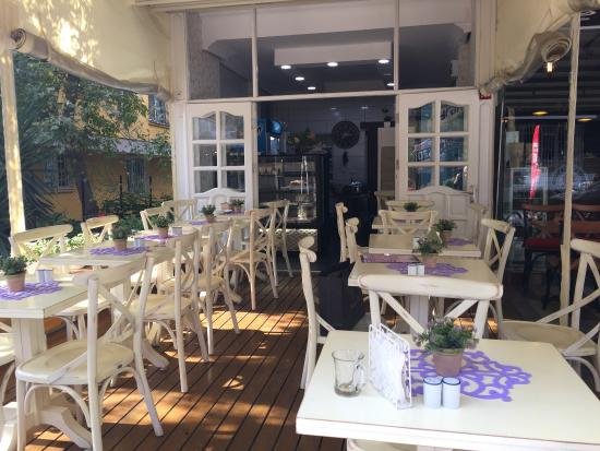 Dunav, Restaurant in Ilok