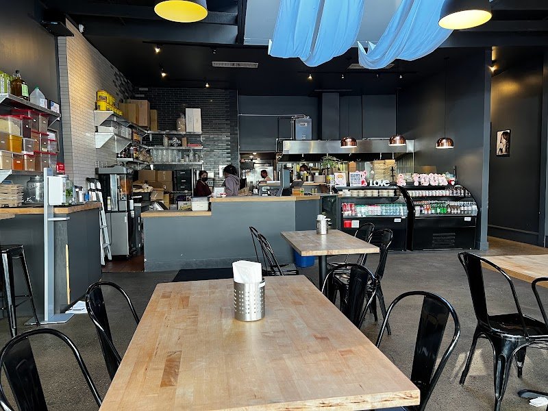 Shawarmaji restaurant in San Francisco, United States