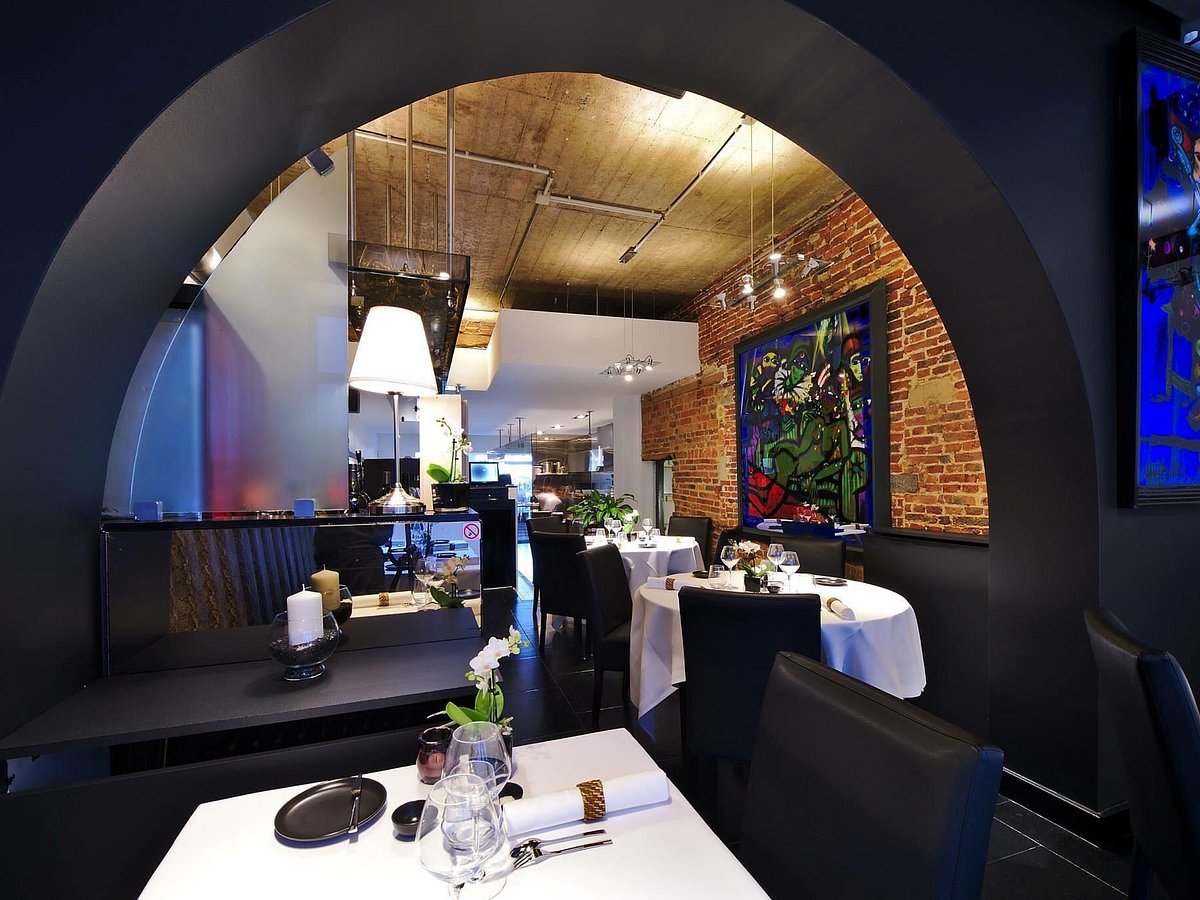 Nonbe Daigaku restaurant in Ixelles, Belgium