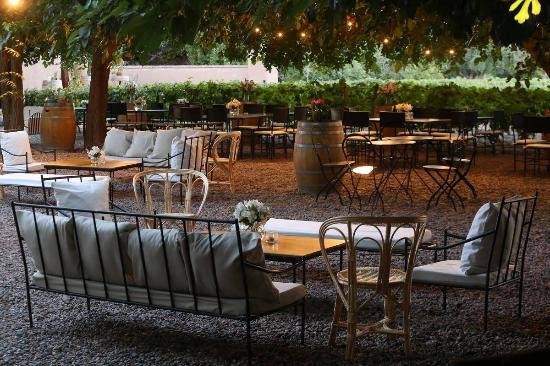 Fogón Cocina de Viñedo restaurant in Mendoza, Argentina