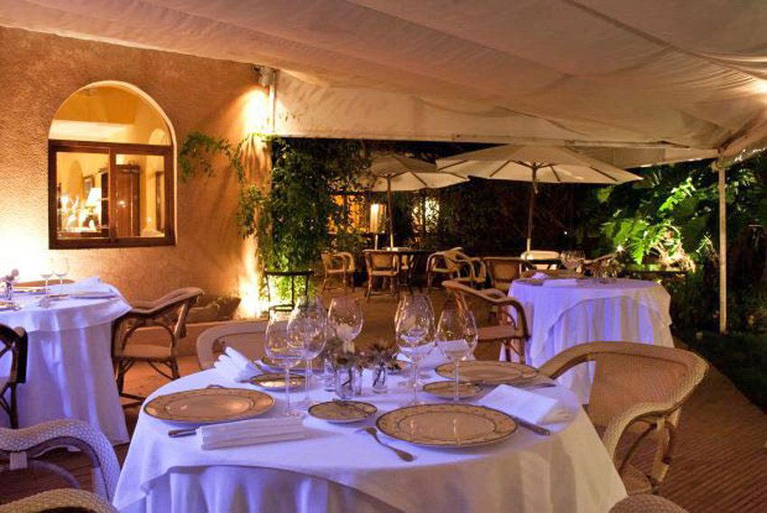 La Bourgogne, Restaurant in y Av del Mar