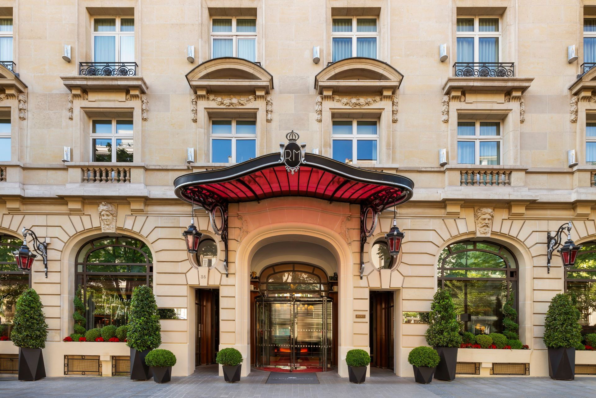 Le Royal Monceau, Hotel in Paris