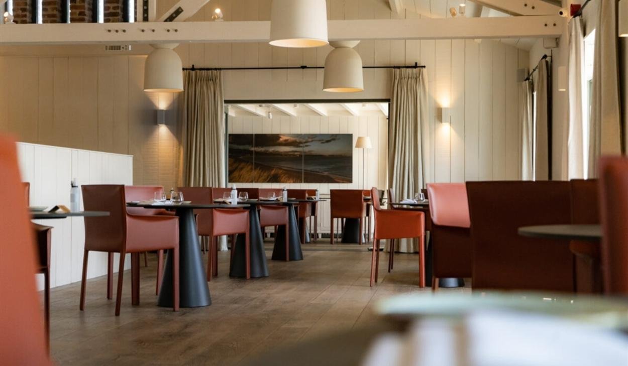 Beach House restaurant in Oxwich