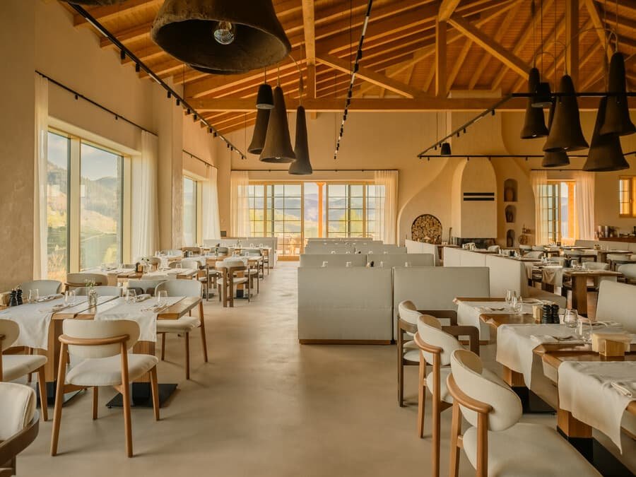 STUP restaurant in Simon, Romania