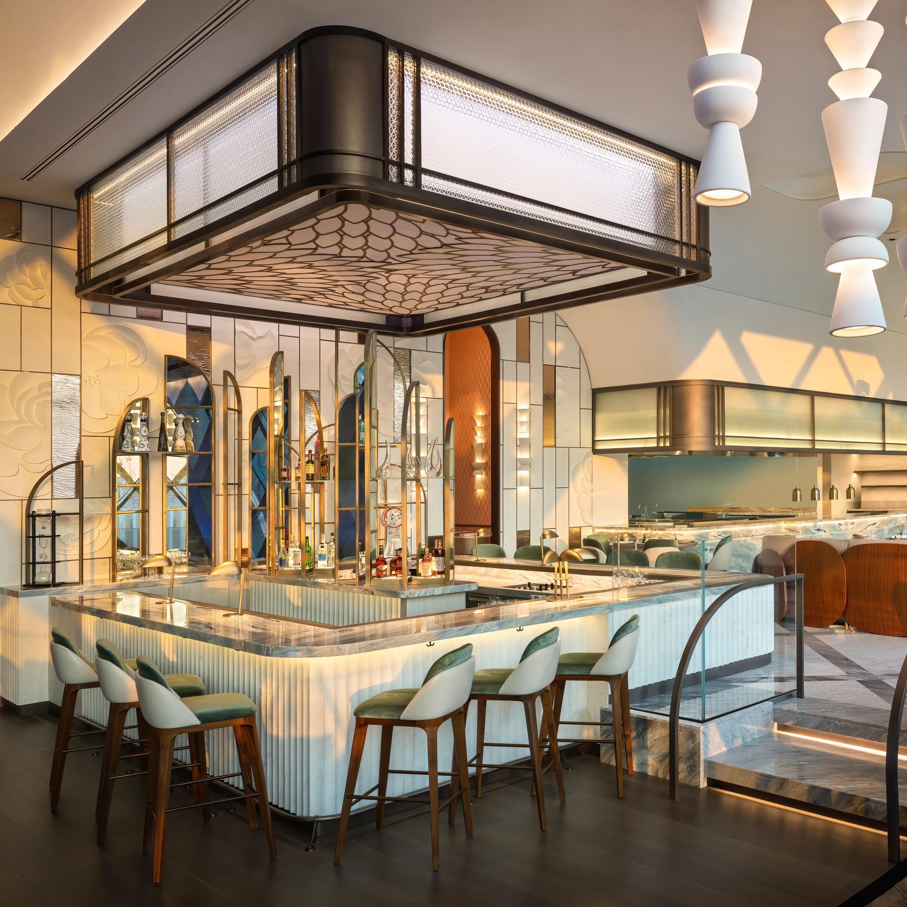 La Dame de Pic Dubai, Restaurant in Dubai