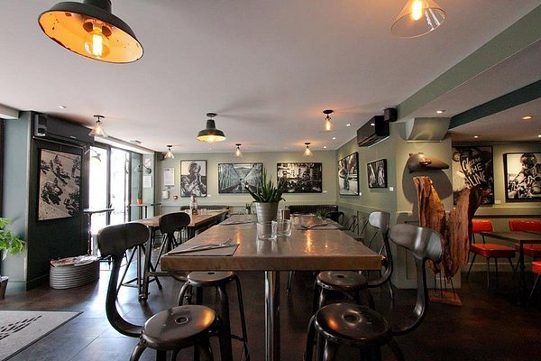 Chez Scott restaurant in Biarritz, France