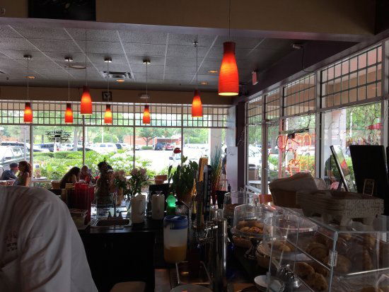 Le Café de Paris restaurant in Biarritz, France