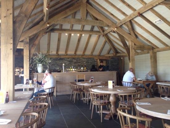 Cornish Arms restaurant in Tavistock