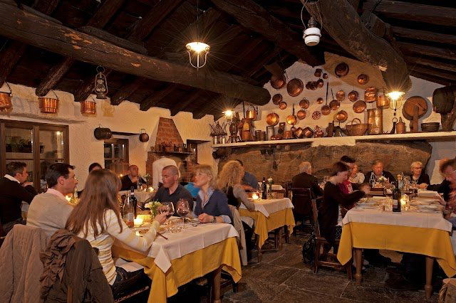 Crotasc, Restaurant in Mese