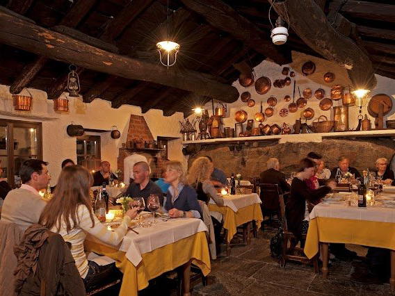 Crotasc, Mese, Italy