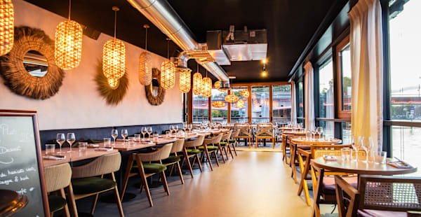 Maison Avoise restaurant in Paris, France