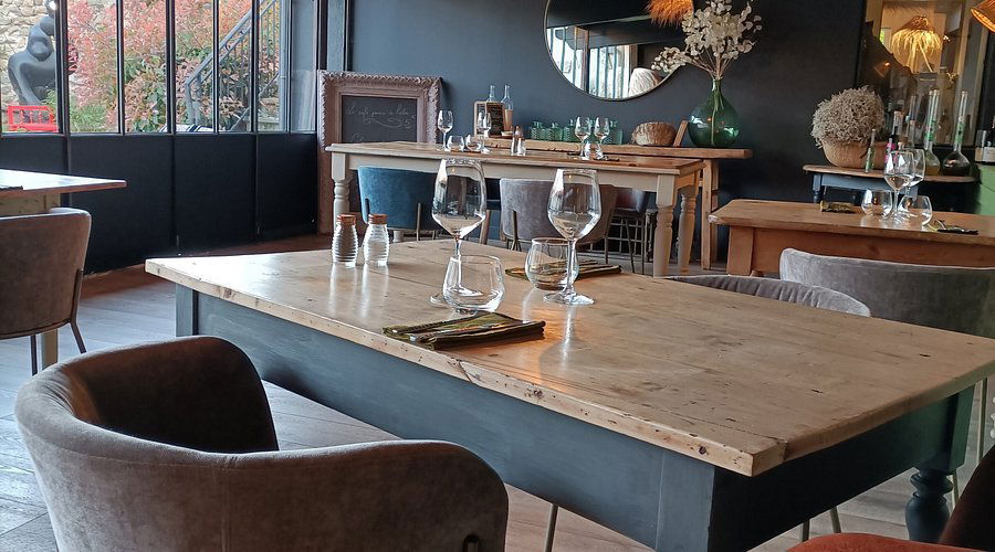 à table, Restaurant in Tokyo