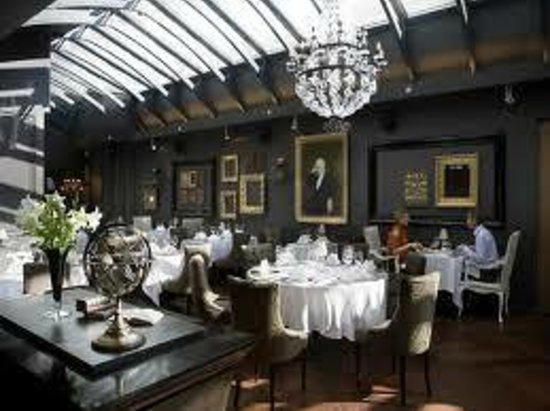 Tchaikovsky restaurant in Tallinn