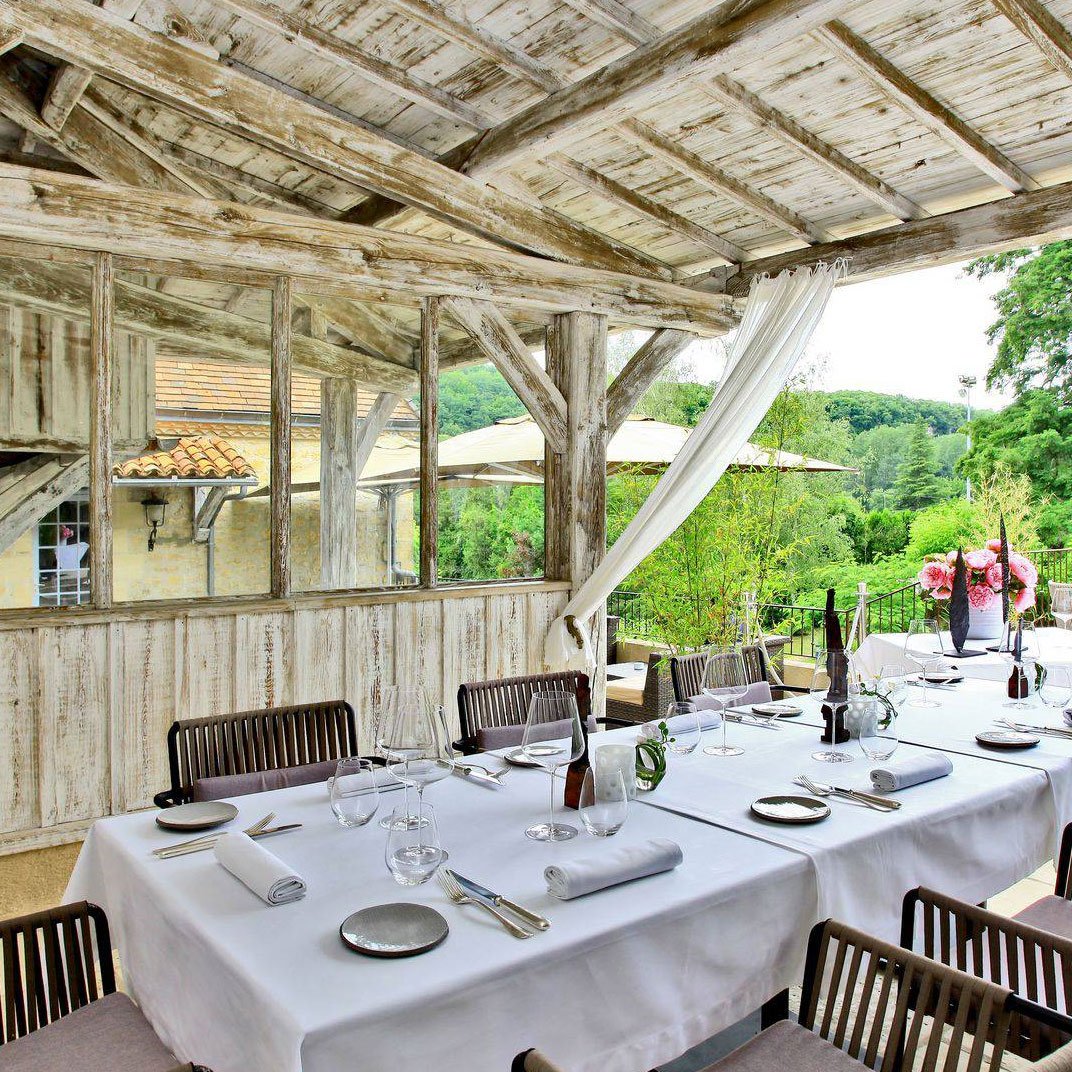 Le Bistro des Glycines restaurant in Les Eyzies-de-Tayac-Sireuil, France