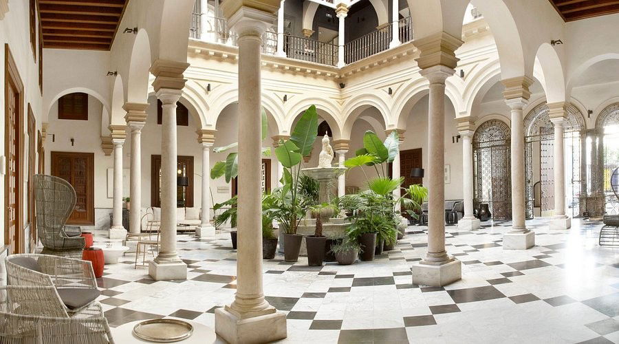 CoolRooms Palacio Villapanés, Hotel in Seville
